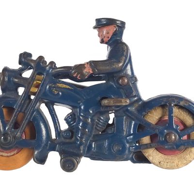 Sale Photo Thumbnail #411: Hubley Blue Cast Iron Light-Up Motorcycle