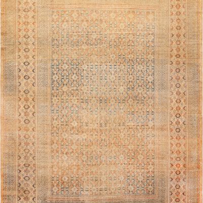 Large Antique Persian Khorassan Rug circa 1890 - 16 ft x 11 ft 2 in (4.88 m x 3.4 m)