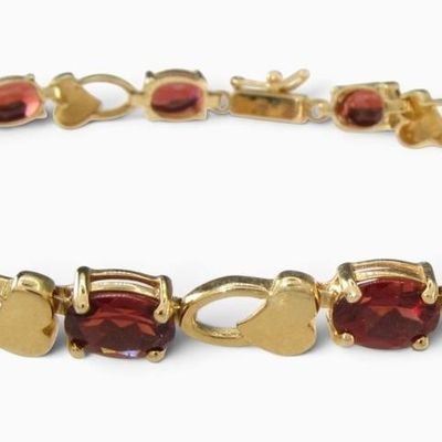 Sale Photo Thumbnail #3: 14K Yellow Gold Garnet Link Bracelet