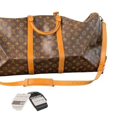 Sale Photo Thumbnail #113: Louis Vuitton Monogram Keepall Bandoulière 60