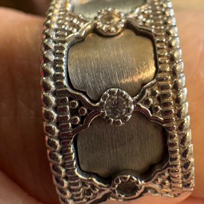Sale Photo Thumbnail #129