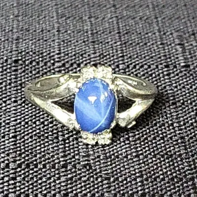 14K Gold Ring (WH4) 
