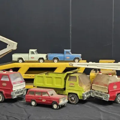 Tonka Trucks (WH9)