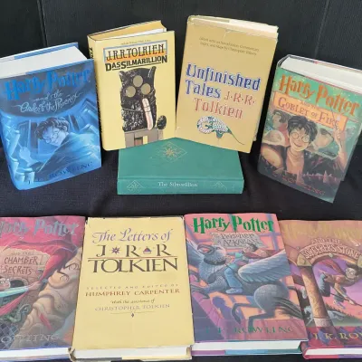 Tolkien & J.K. Rowling Books (WH4)