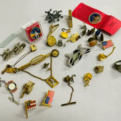 Men’s Tie Clips, Lapel Pins, Cuff Links and More