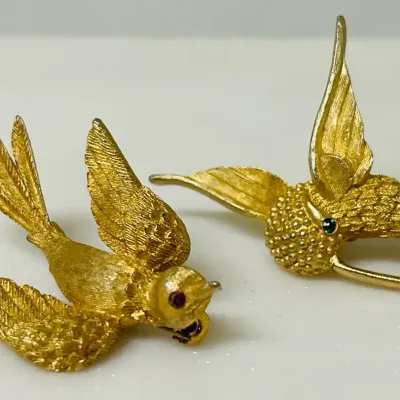Signed “JJ” Pair of Vintage Bird Brooches