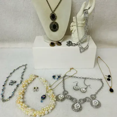 Vintage Jewelry Sets