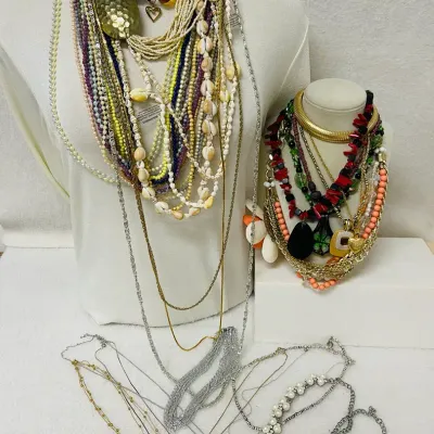 Vintage Necklace Collection 