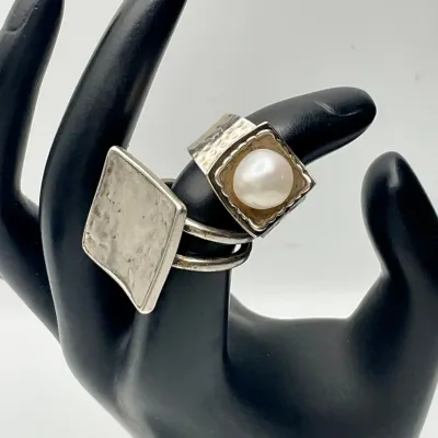Sale Photo Thumbnail #106