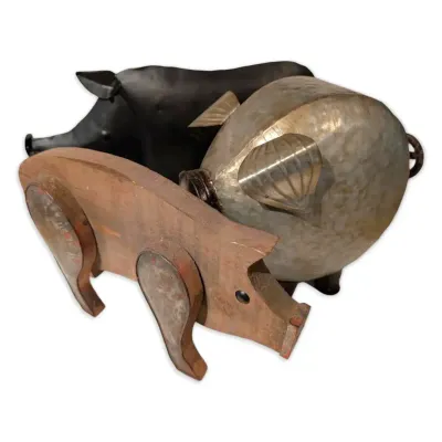 Three Pig Decorations