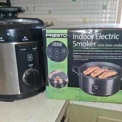 Presto Indoor Electric Smoker & Slow Cooker w/ Box