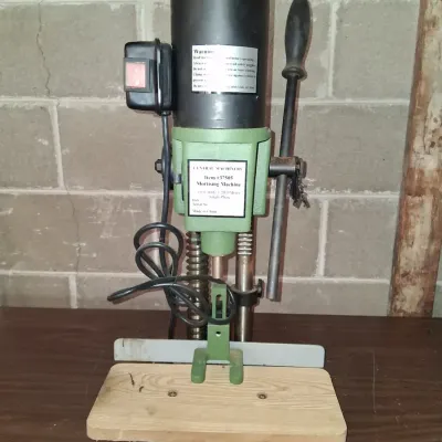 Central Machinery #37505 Benchtop Mortising Machine
