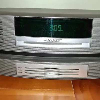 Bose Wave Music System with Multi-CD Changer