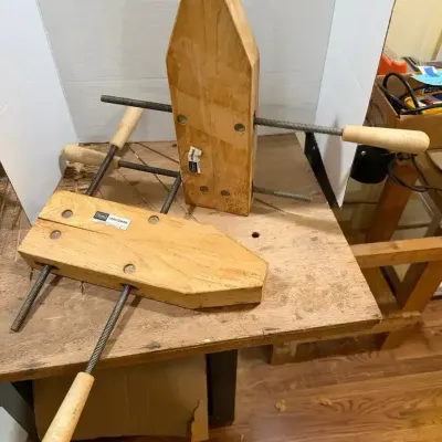 Craftsman Wooden Clamps (2)
