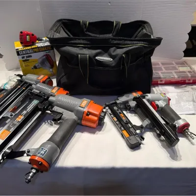 Pneumatic Tools With Carry Bag