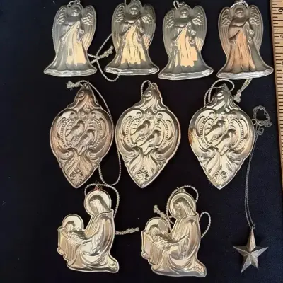 Sterling: 9 Wallace Silversmiths Sterling Christmas Ornaments & Sterling Star On Chain 128g Total