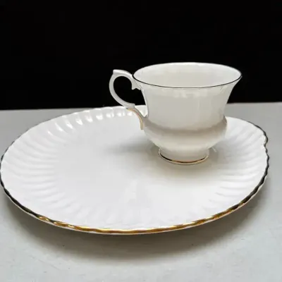 Set of Vintage Staffordshire England Fine Bone China Crown tea cups & desert plates