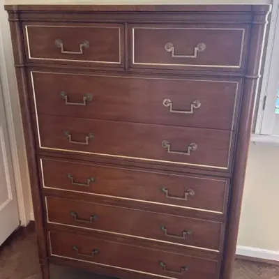 Nahom Tradition Tall Dresser