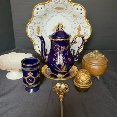 Blue/gold, White/gold & Metal Tabletop Decor