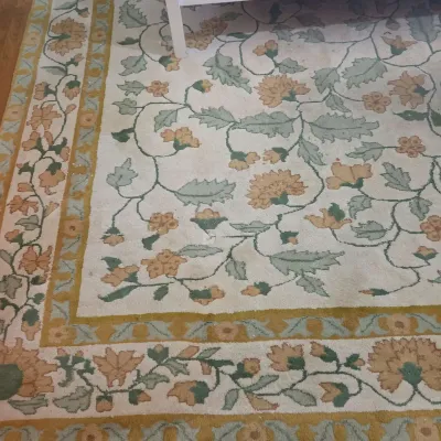 9x12 Chindia Area Rug