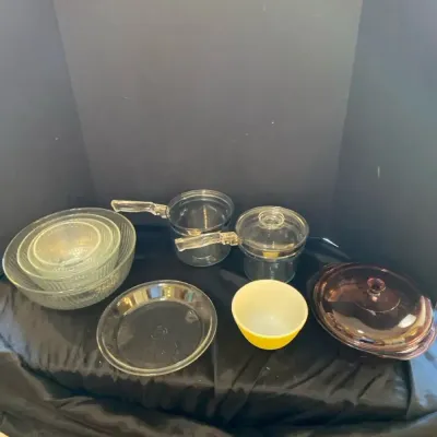 Pyrex Assortment 