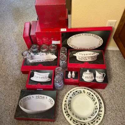 Large Lot Of Christmas Matching Dinnerware And Serving Ware 
