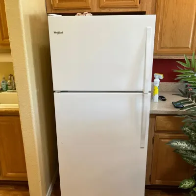 Whirlpool Refrigerator 