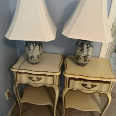 Two French Provincial Style Night Stands With Lamps