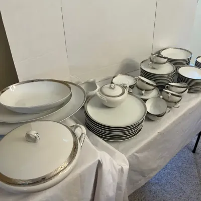 Incomplete Set Of Fukagawa Arita Porcelain China