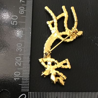 Vintage Rhinestone Giraffe Brooch