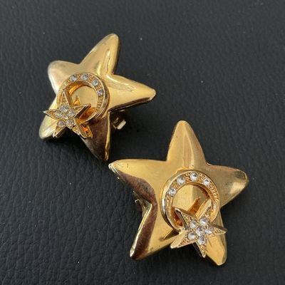 Vintage Gold Tone Star and Crescent Moon Clip-On Earrings