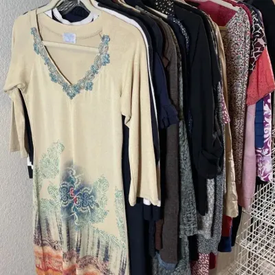 Short And Long Sleeved Dresses Lot 4