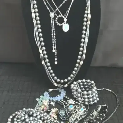 Shades of Blue: Necklaces, Bracelets & Earrings Galore
