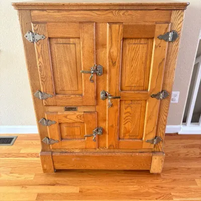 Antique Gibson’s Seamless Porcelain Oak Icebox Refrigerator