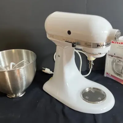 KitchenAid Stand Mixer White