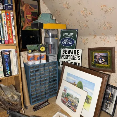 Estate sale photo
