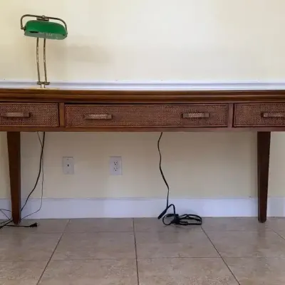 Office Desk And Lamp