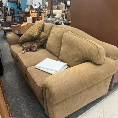 Sale Photo Thumbnail #23