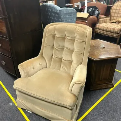Sale Photo Thumbnail #74