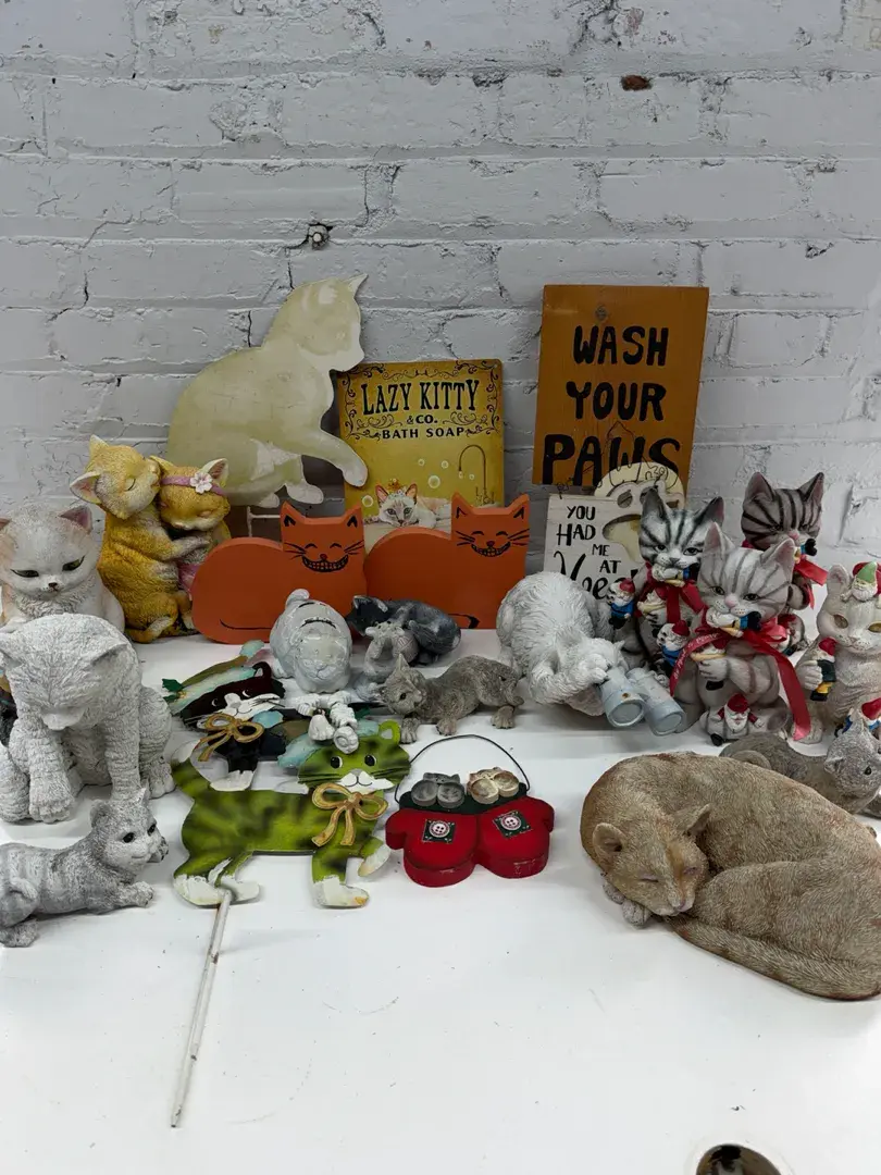 The Cats Out Of The Bag W/ Lawn Ornaments, Signs & More