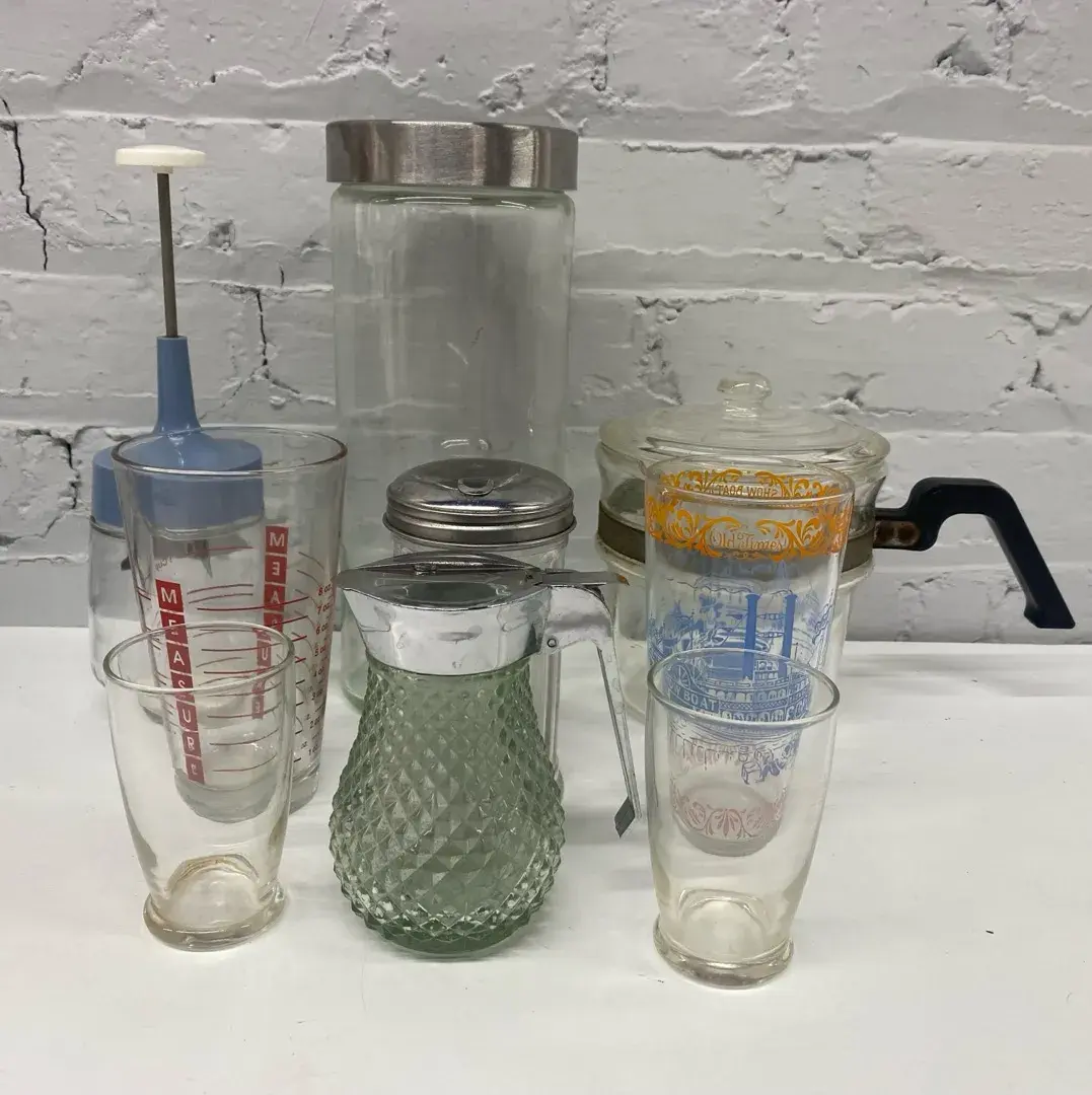 Kitchen Glassware And Tools 