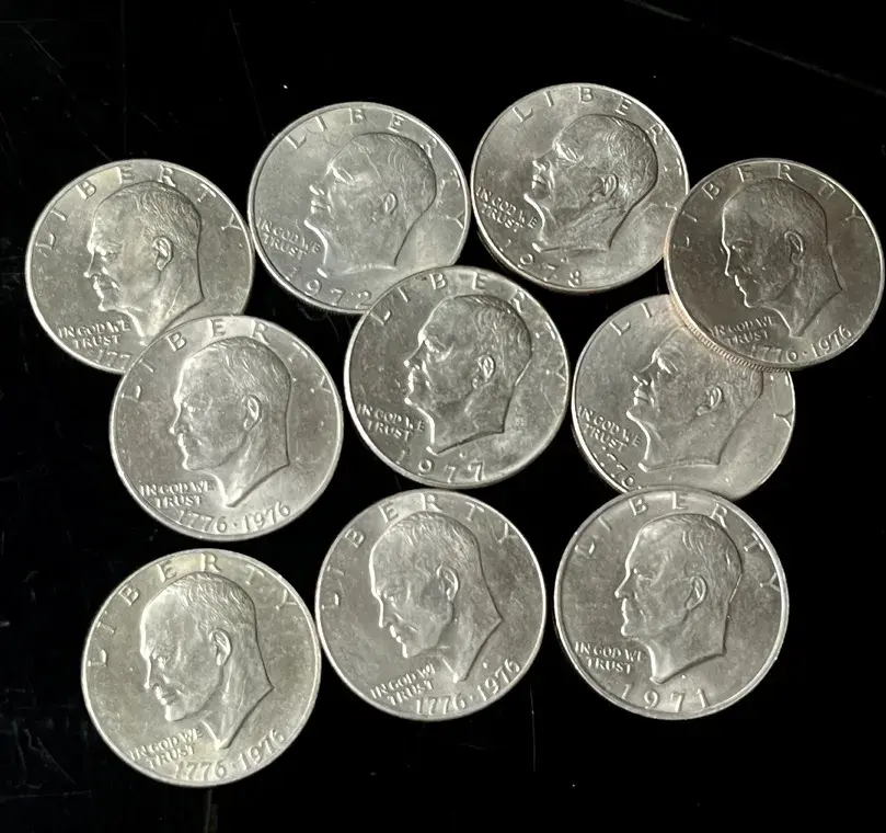 Eisenhower Dollars (10) with Bicentennial (5)