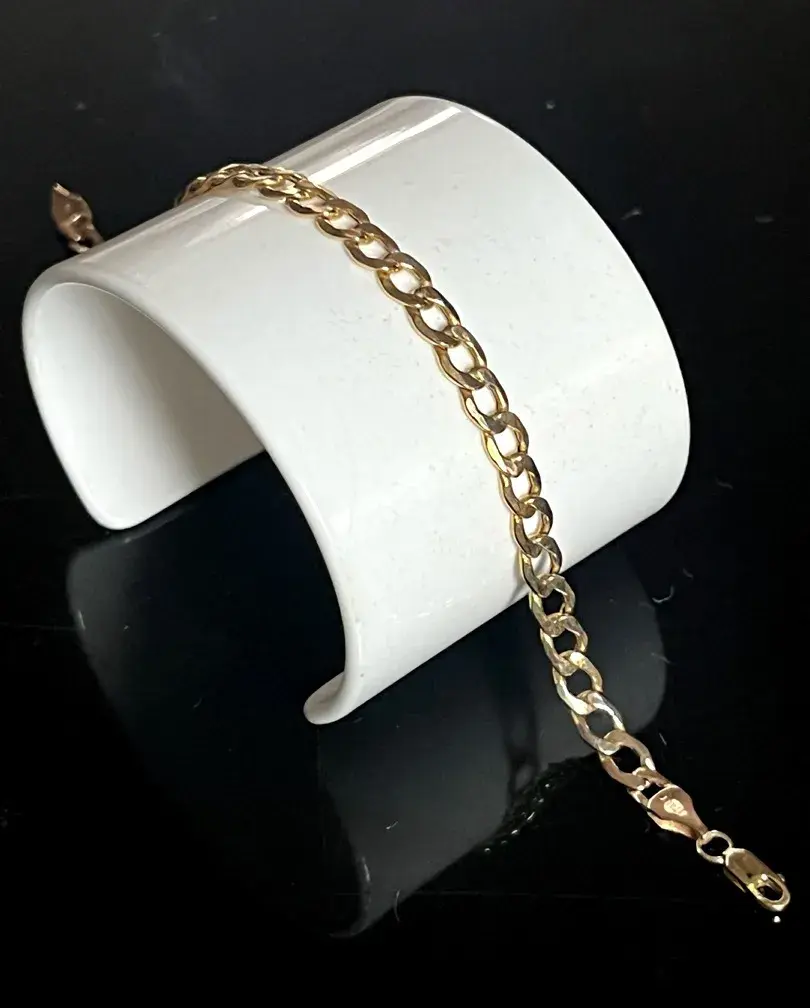 10K Yellow Gold Cuban Link Bracelet 