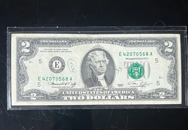 Series 1976 Green Seal $2 Federal Reserve Note 