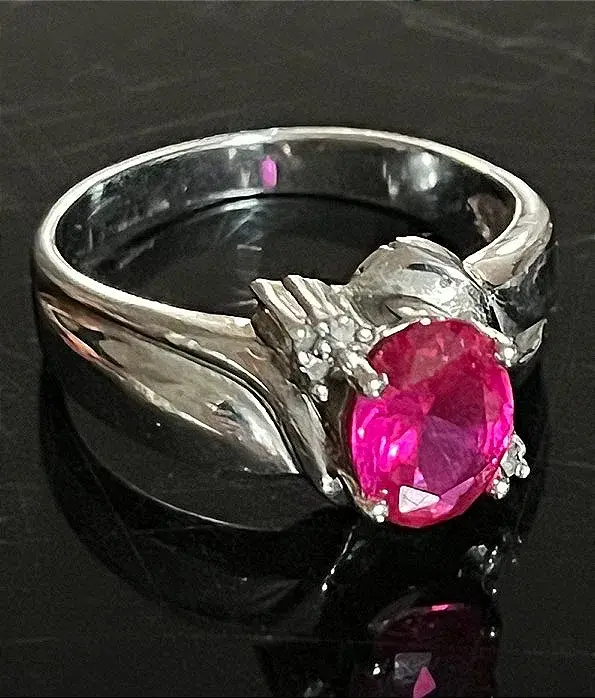 Sterling Silver .925 Red Stone Ring