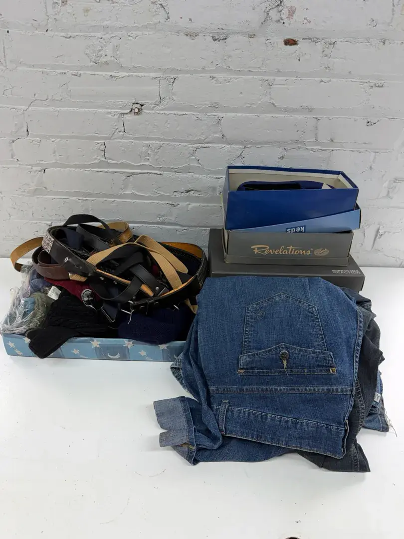 Women’s Jeans & Shoes W/ Belt And Winter Collection