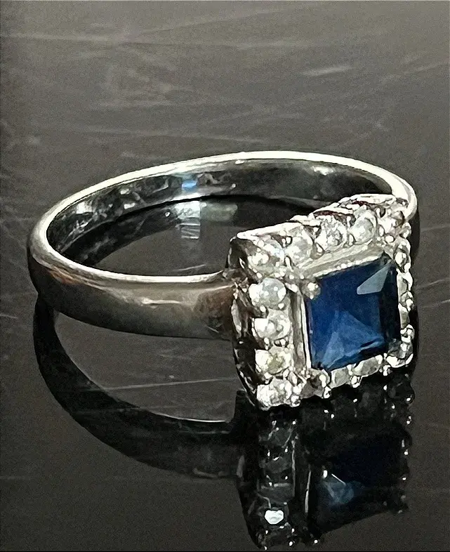 Sterling Silver .925 Blue Stone 16 CZ Halo Ring