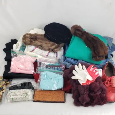 Sale Photo Thumbnail #251