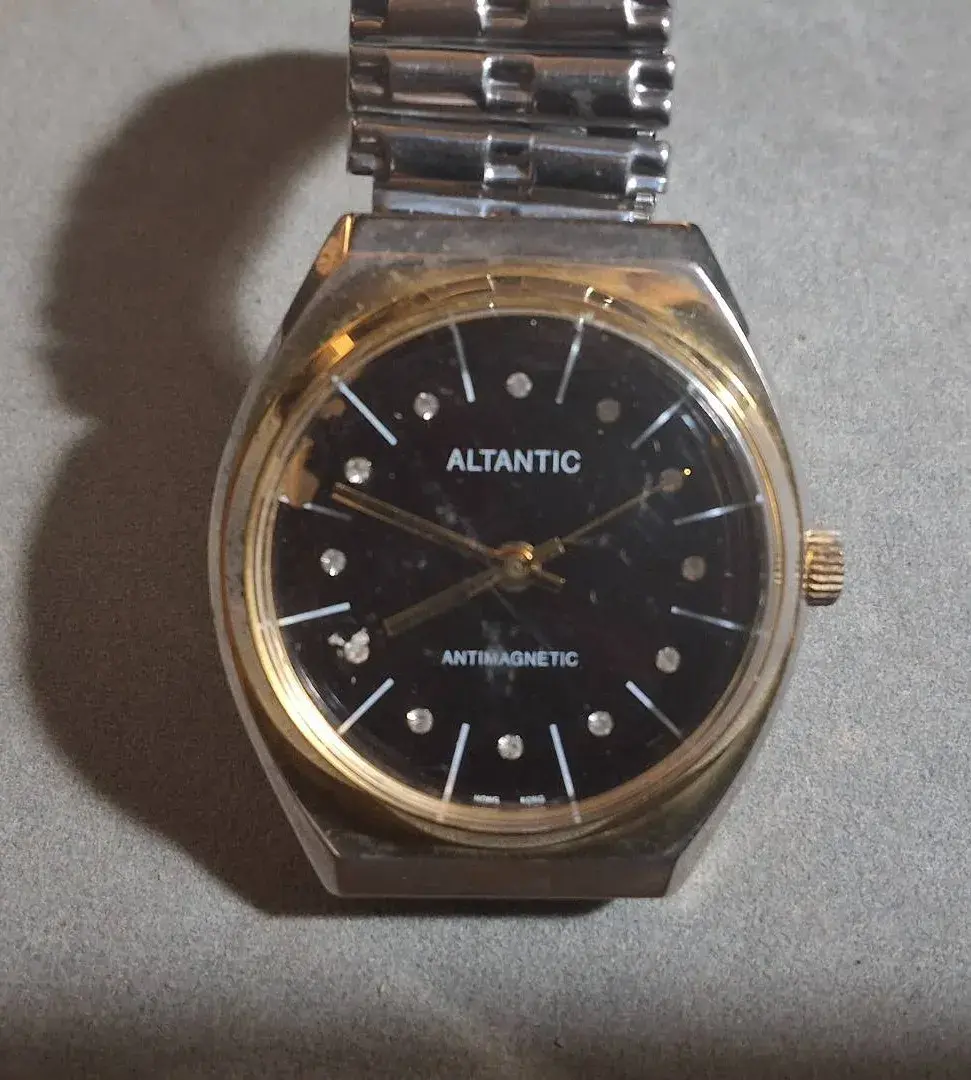 Vintage ATLANTIC Antimagnetic Black Dial Wristwatch 