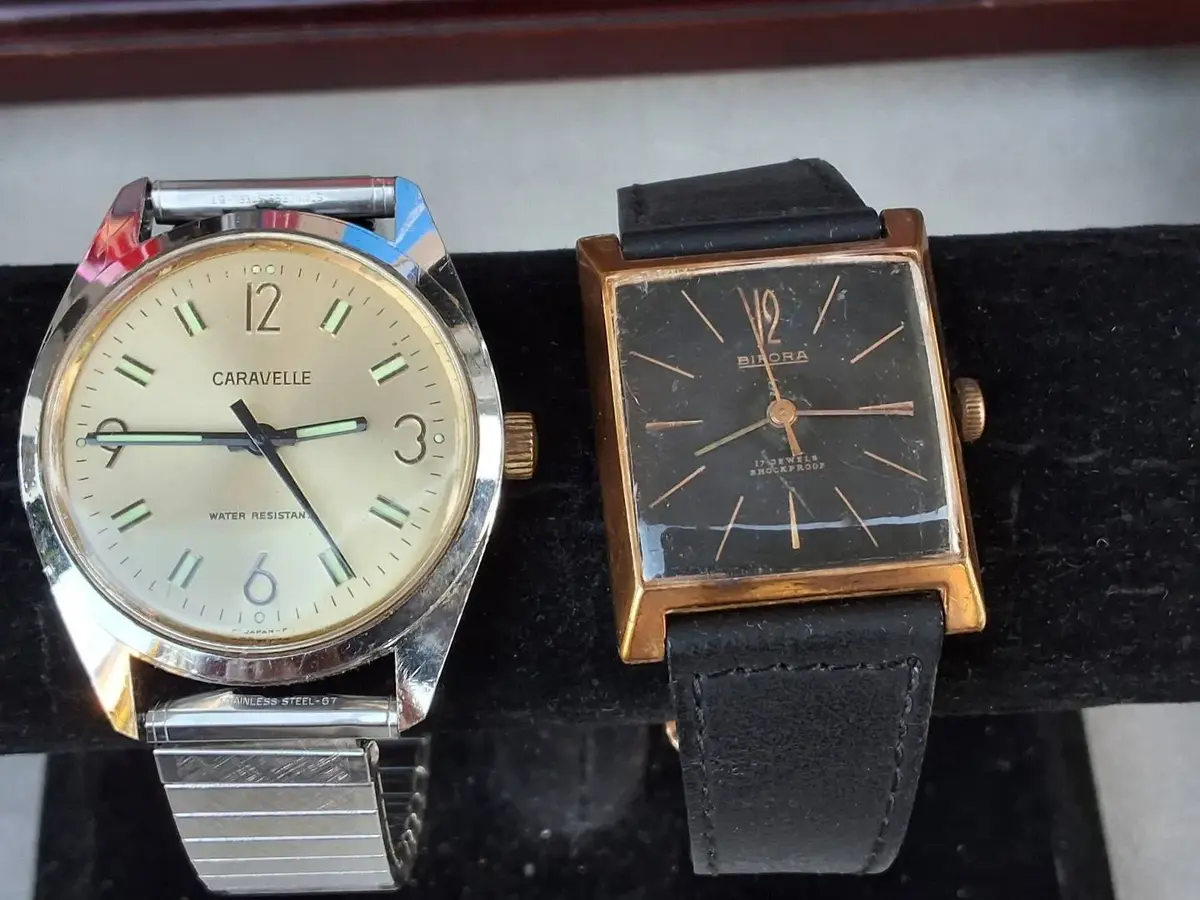 Caravelle Water Resistant & Bifora 17 Jewel Wristwatch Lot 335